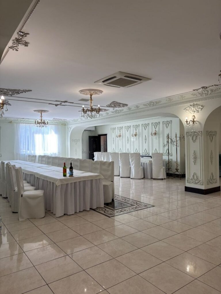 Банкетна розстановка